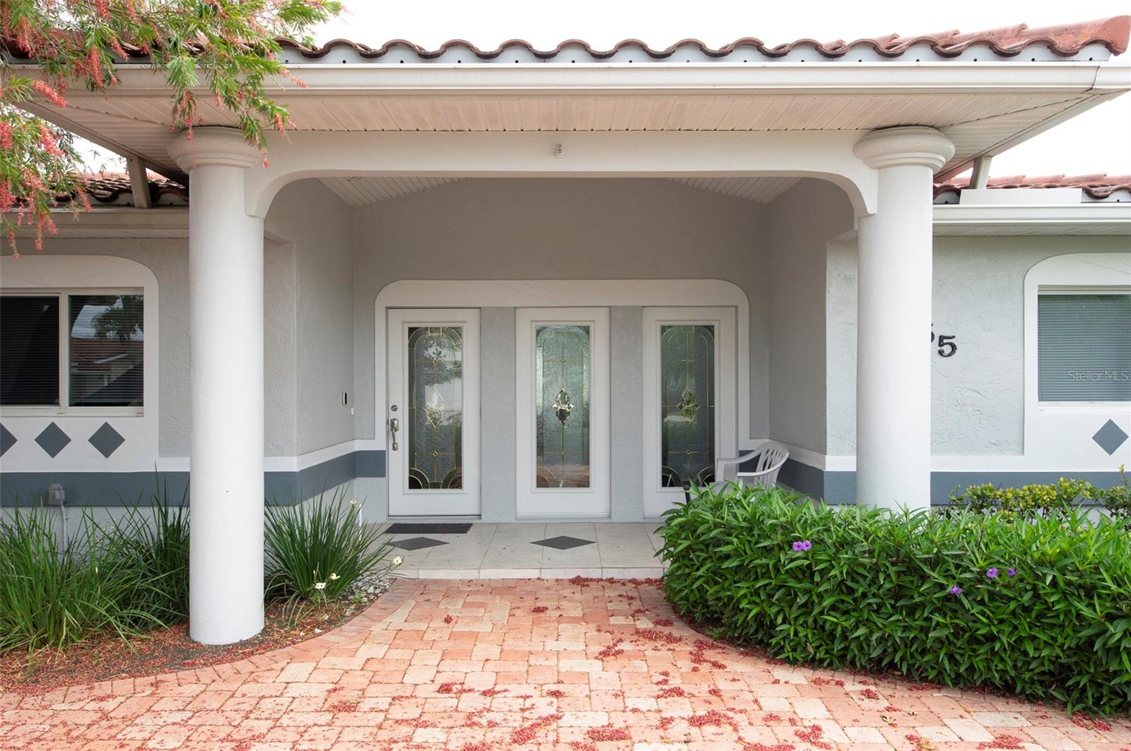 CAPRI ISLE SUB - Residential