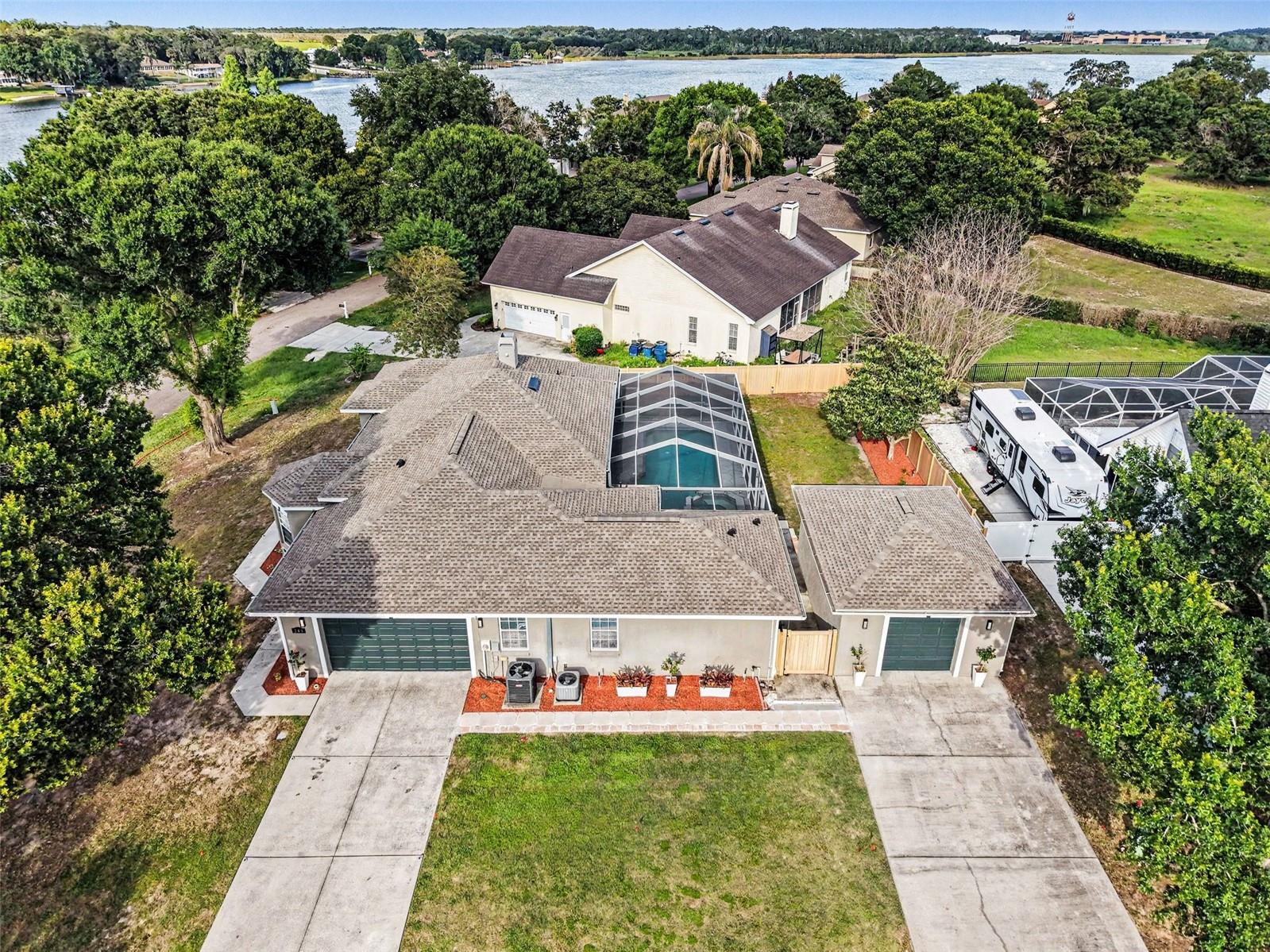 SANDY POINTE - Residential