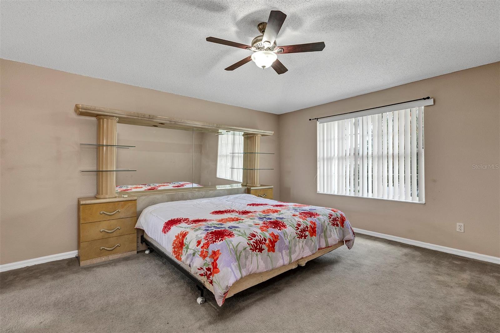 HUNTERS CREEK TR 526 PH 01 - Residential