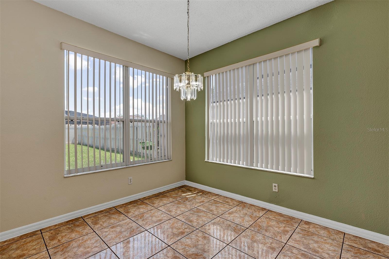 HUNTERS CREEK TR 526 PH 01 - Residential