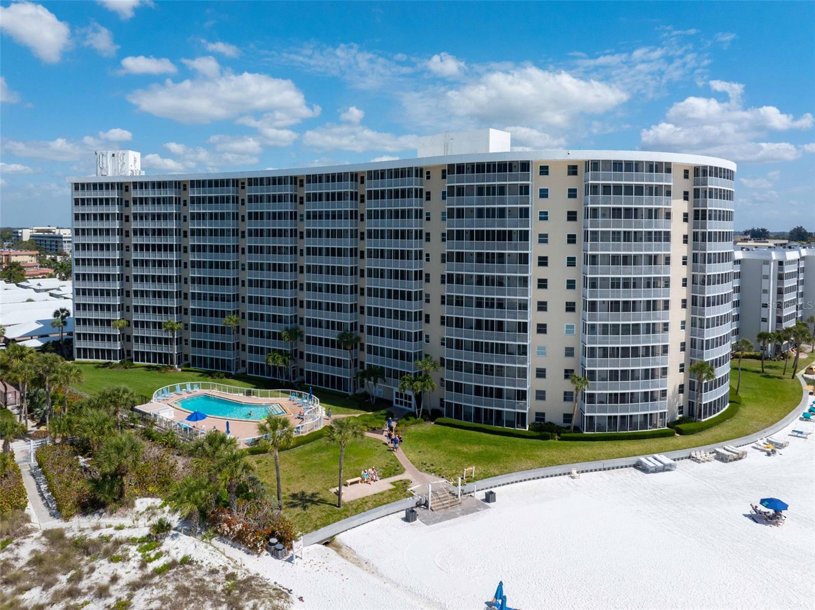CRYSTAL SANDS 2 - Residential