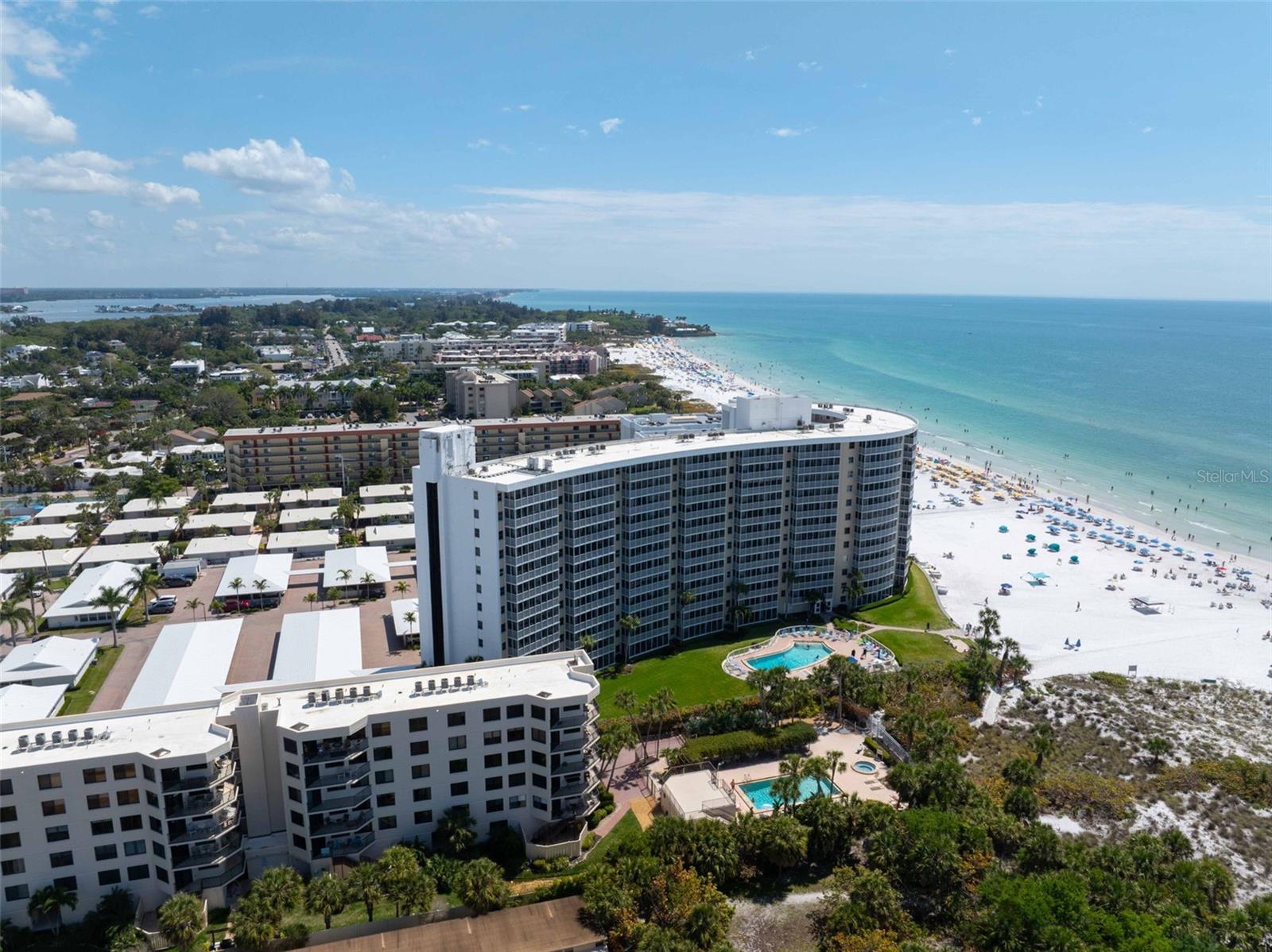 CRYSTAL SANDS 2 - Residential