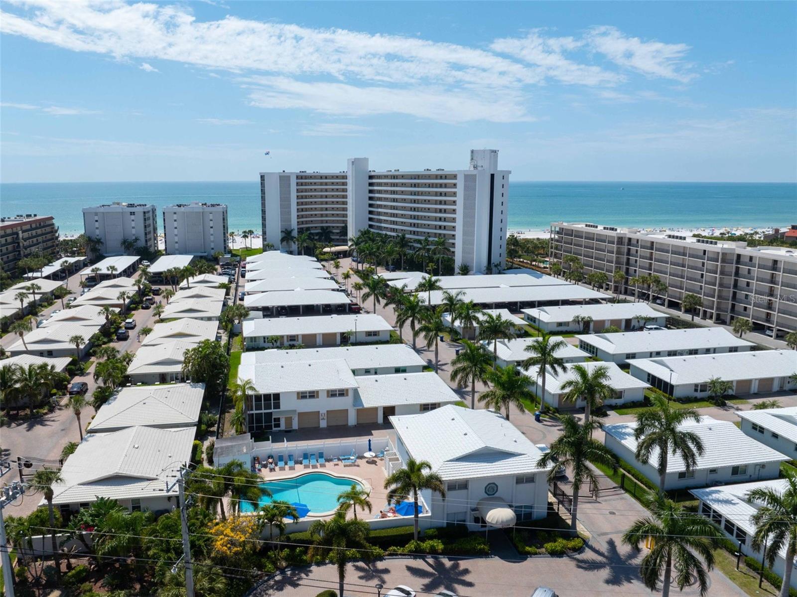 CRYSTAL SANDS 2 - Residential