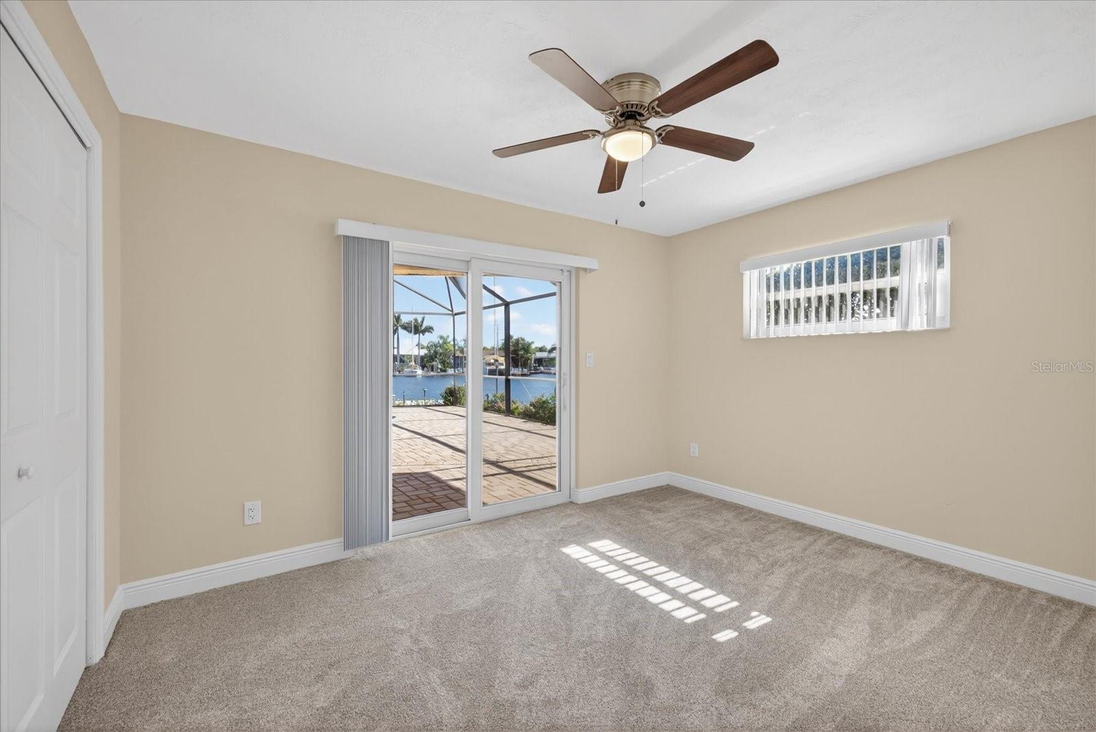 FLOR A MAR - Residential