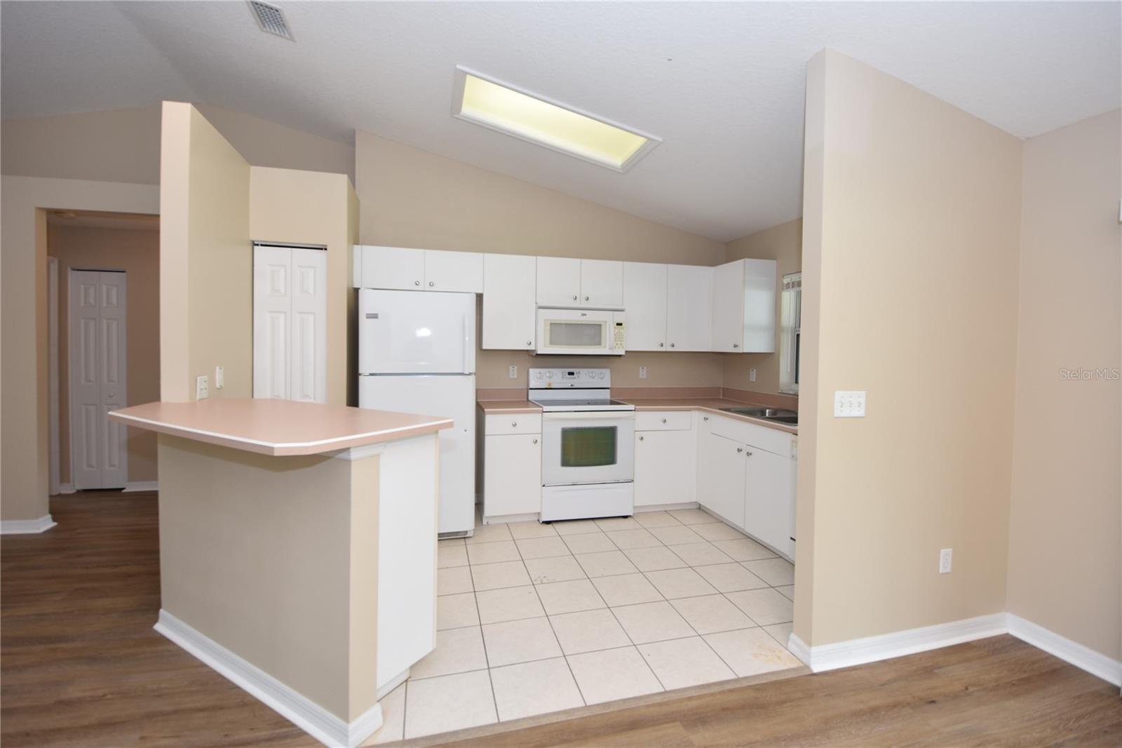 SEMINOLE WOODS - Residential