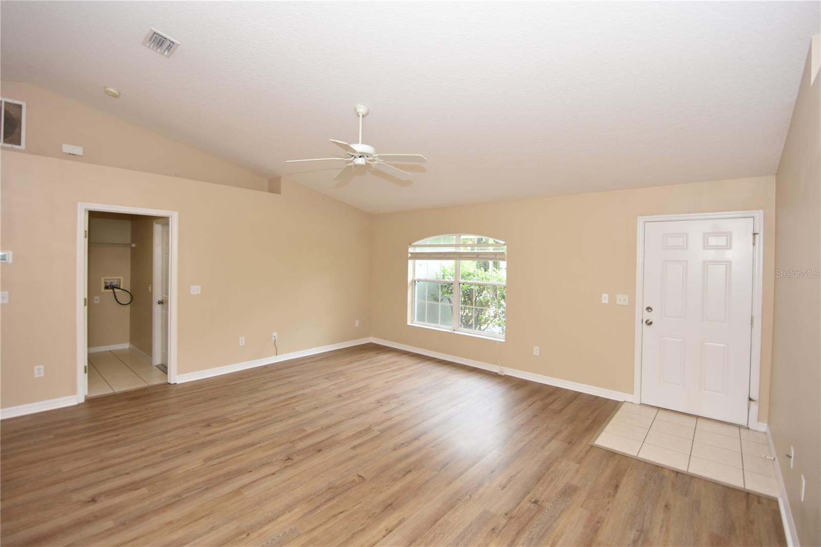 SEMINOLE WOODS - Residential