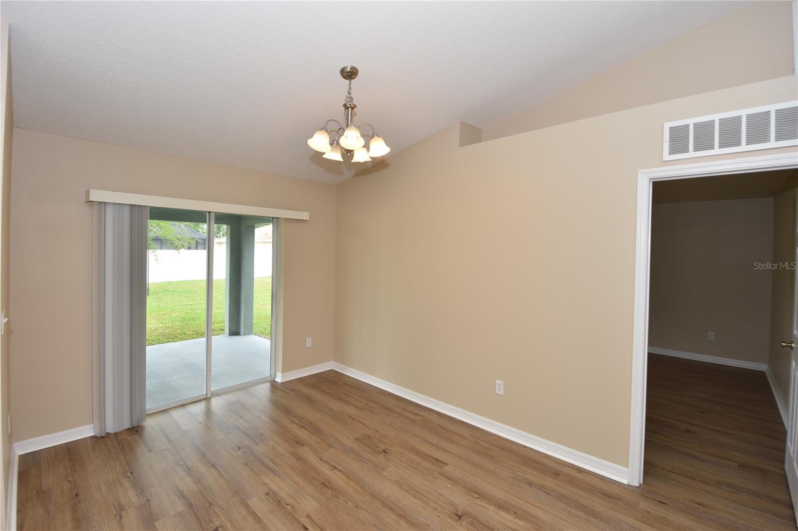 SEMINOLE WOODS - Residential