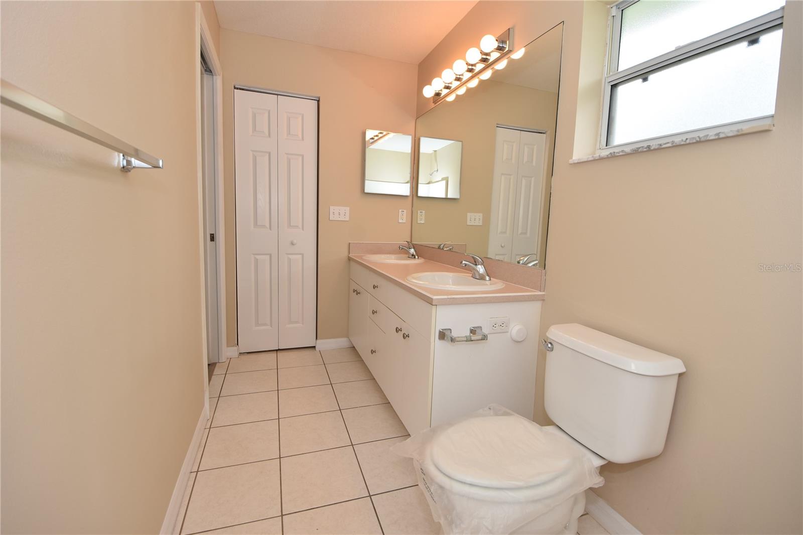 SEMINOLE WOODS - Residential