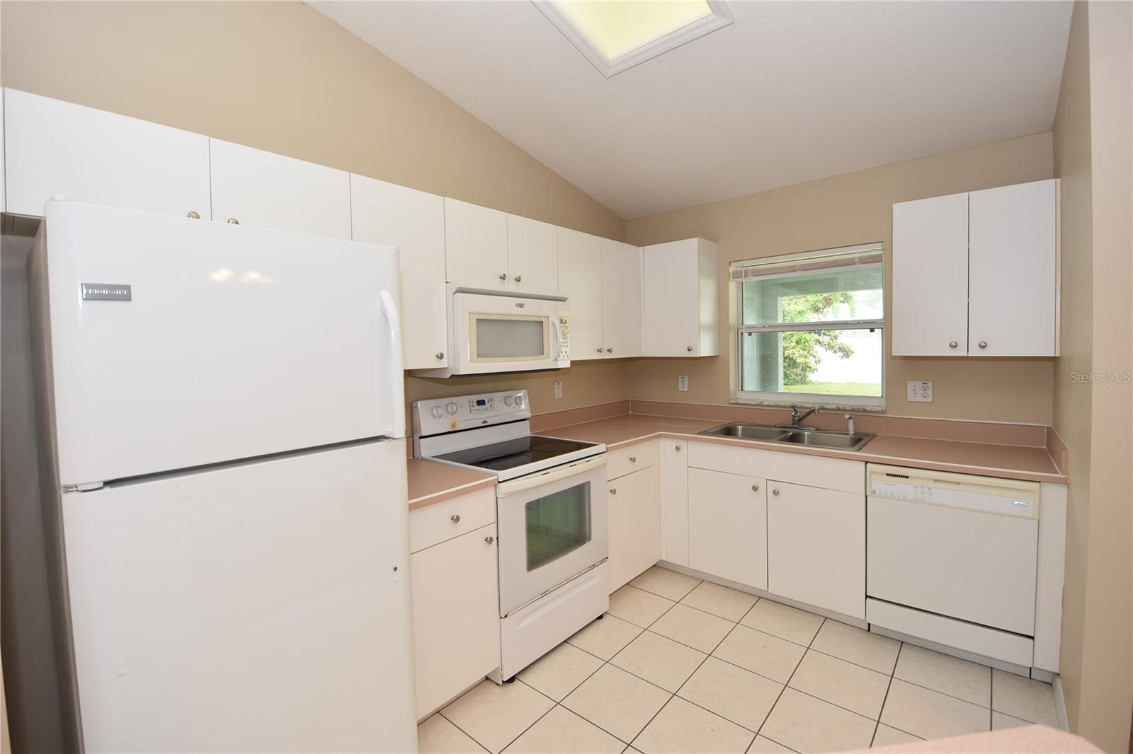 SEMINOLE WOODS - Residential