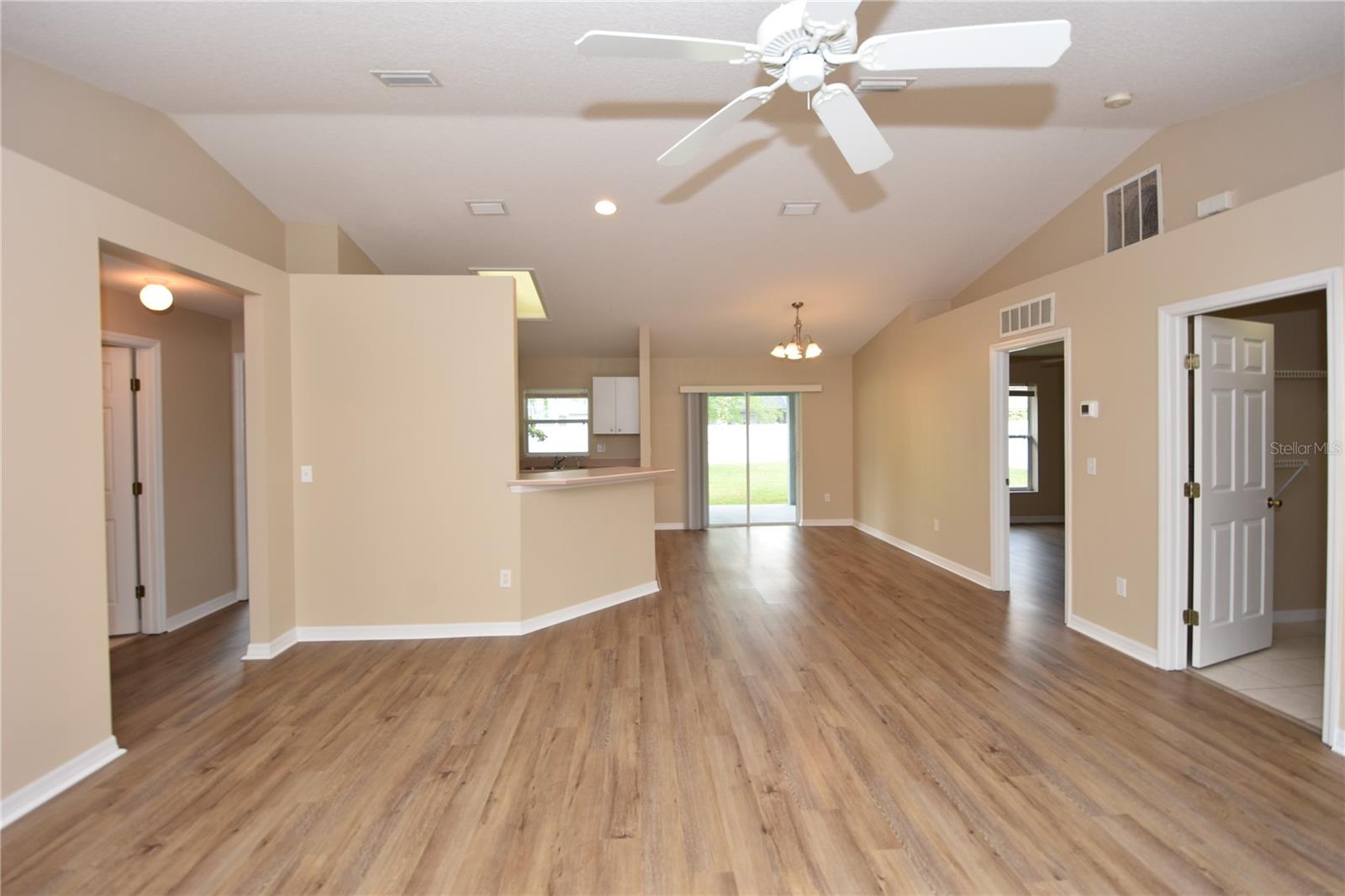 SEMINOLE WOODS - Residential