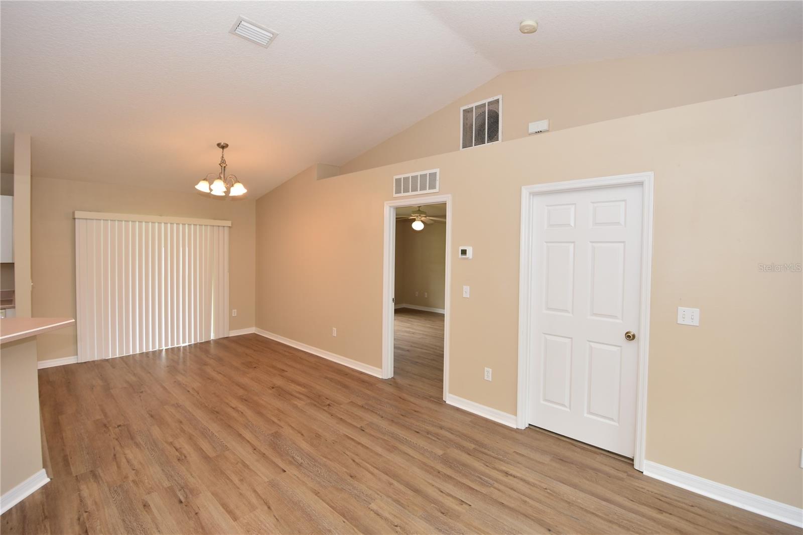 SEMINOLE WOODS - Residential