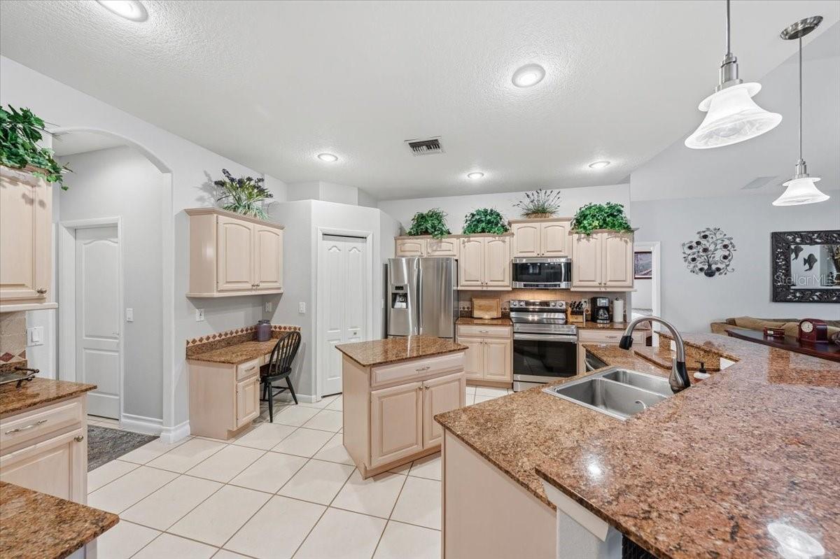 CYPRESS WOODS - Residential