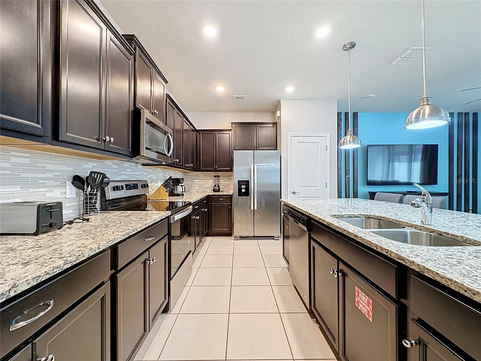 WINDSOR ISLAND RESIDENCE - Residential