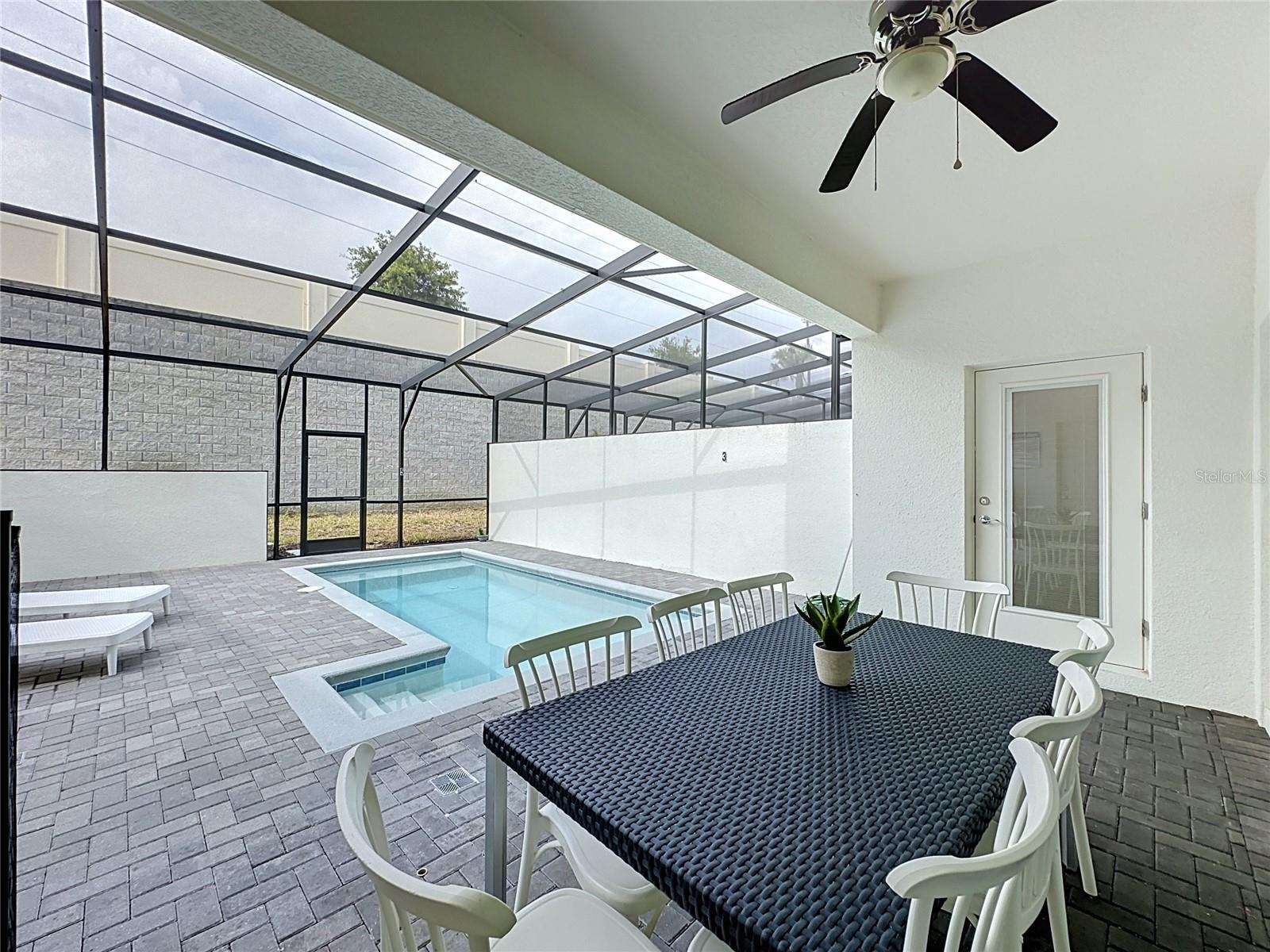 WINDSOR ISLAND RESIDENCE - Residential