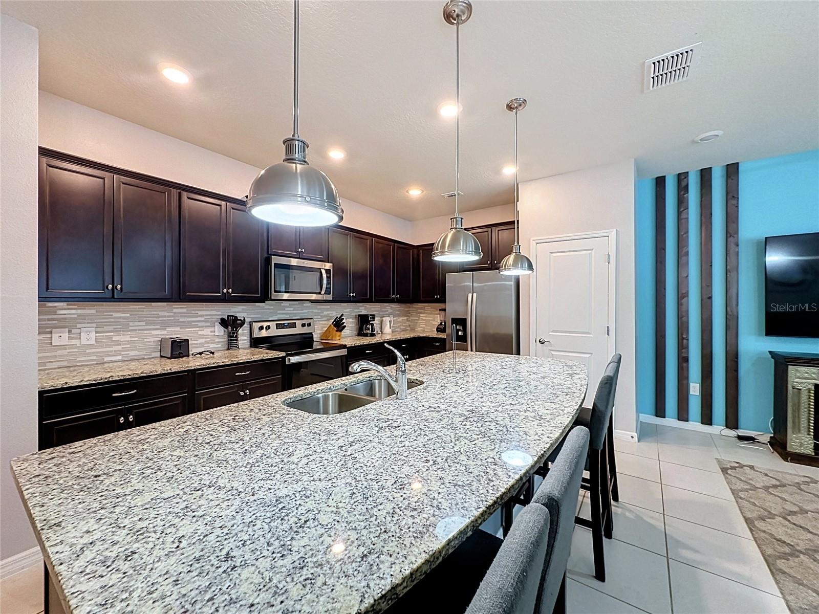 WINDSOR ISLAND RESIDENCE - Residential