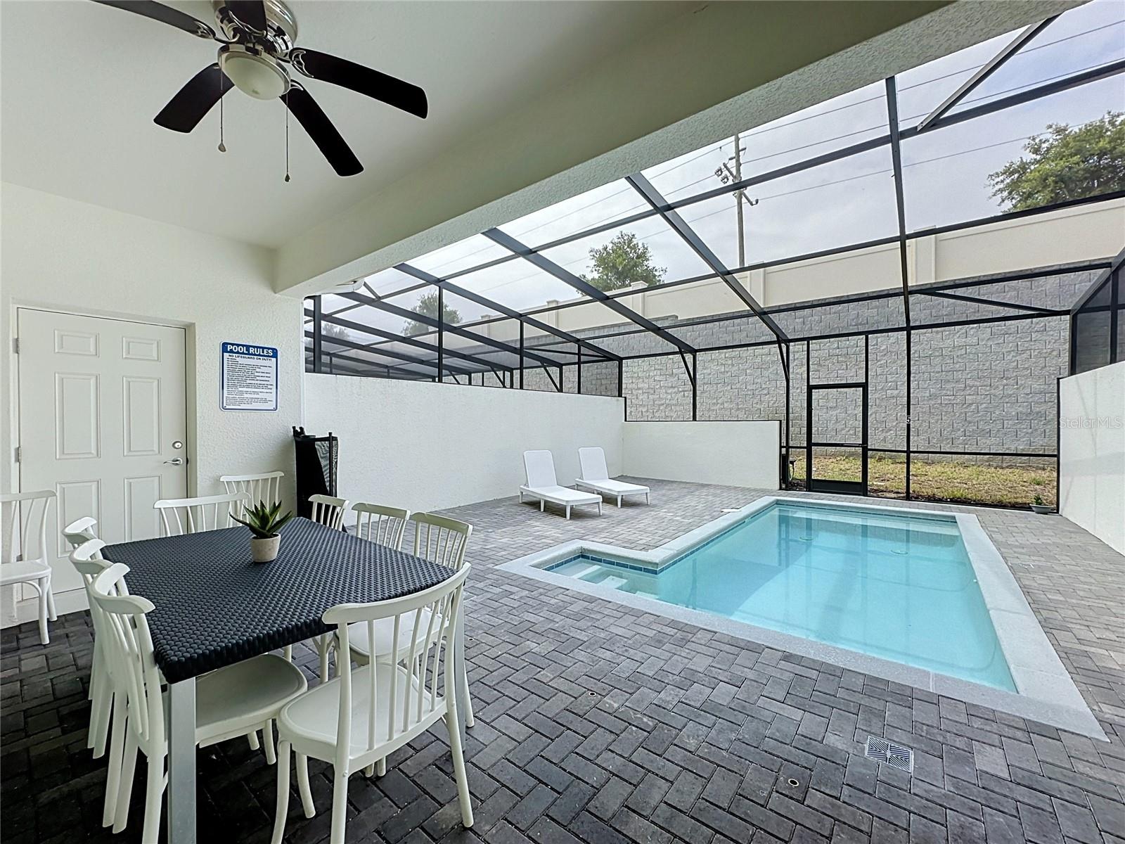 WINDSOR ISLAND RESIDENCE - Residential
