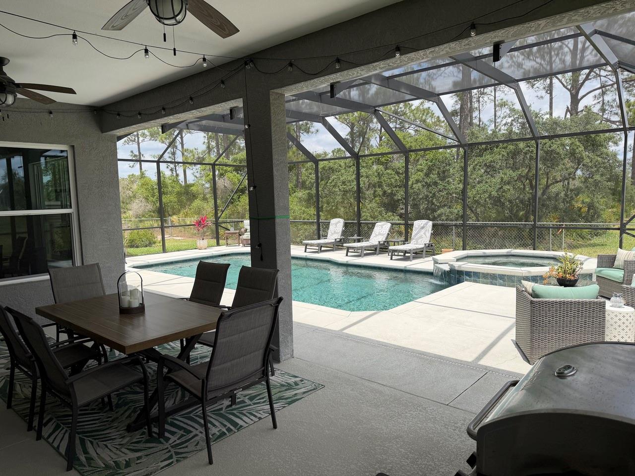 SUN N LAKE - Residential