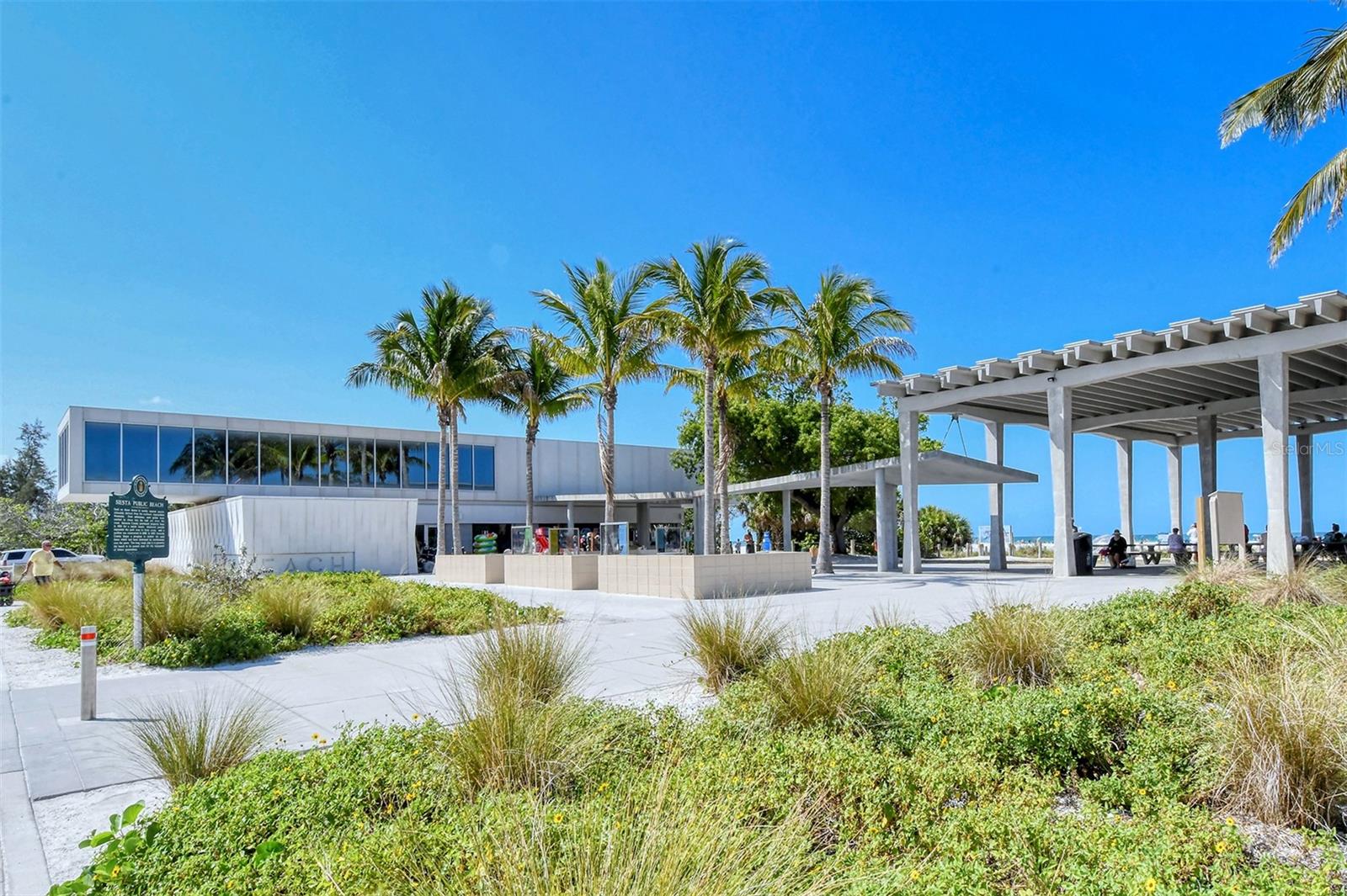 BEACHWAY APTS - Residential