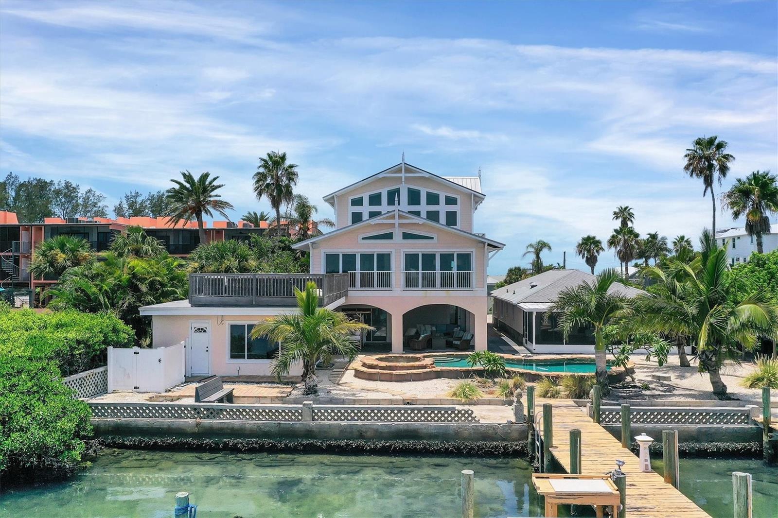CORTEZ BEACH - Residential