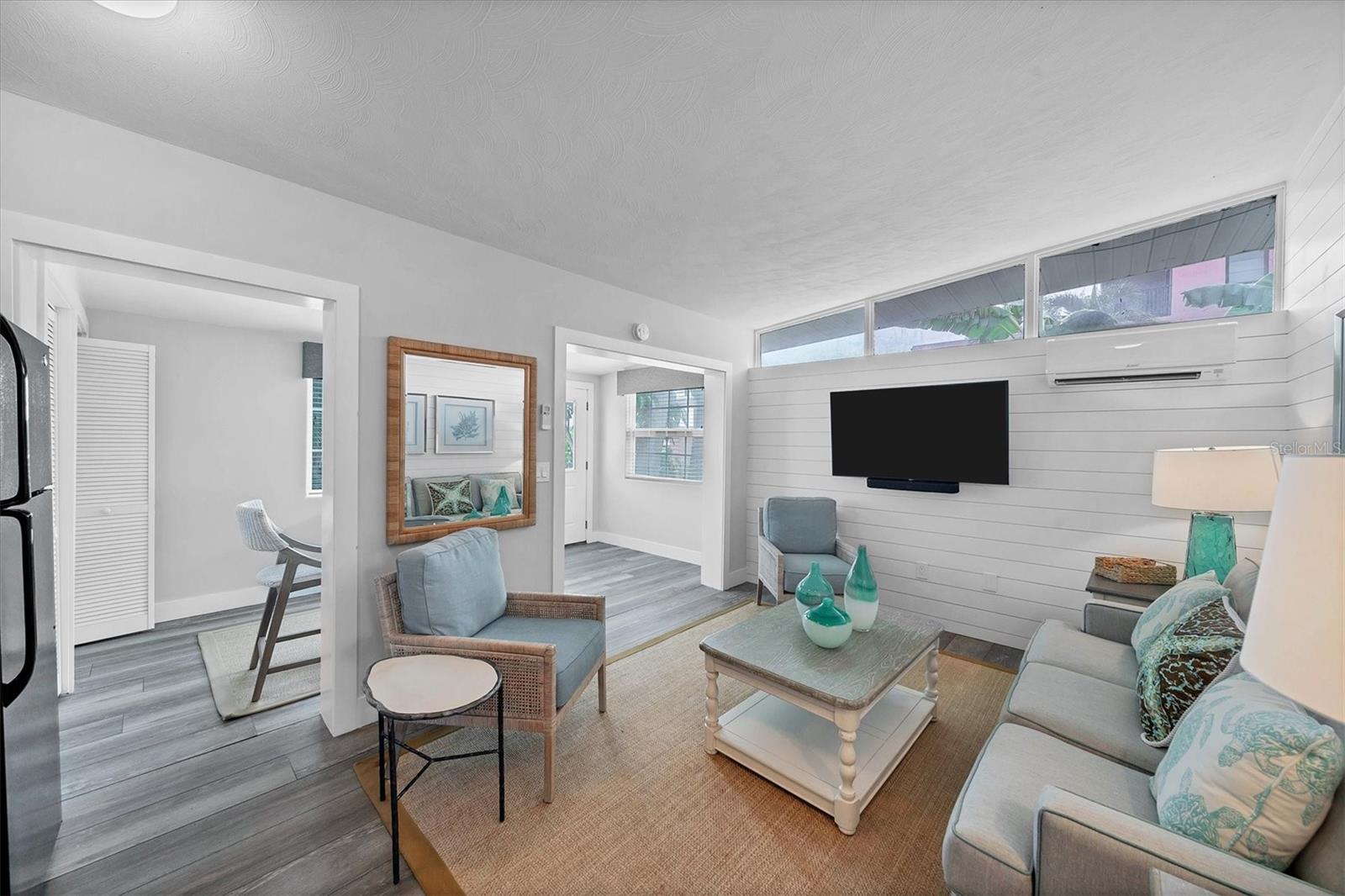CORTEZ BEACH - Residential