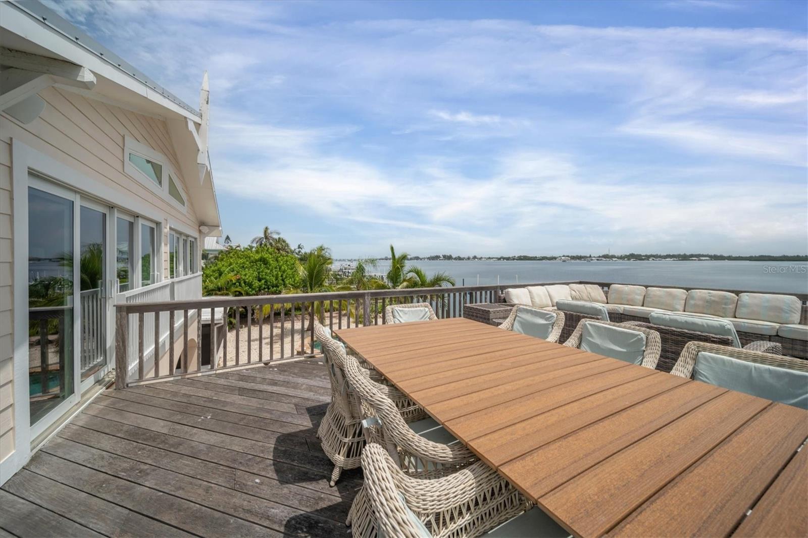 CORTEZ BEACH - Residential