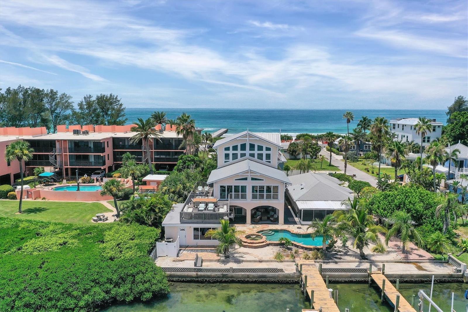 CORTEZ BEACH - Residential