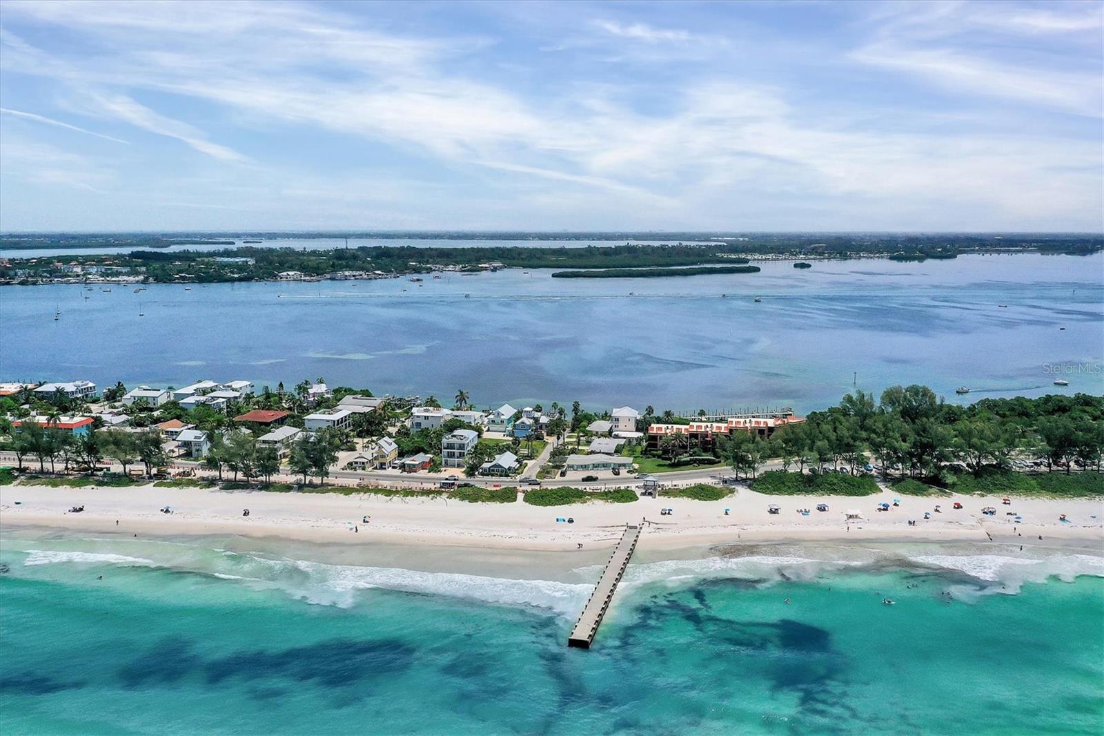 CORTEZ BEACH - Residential
