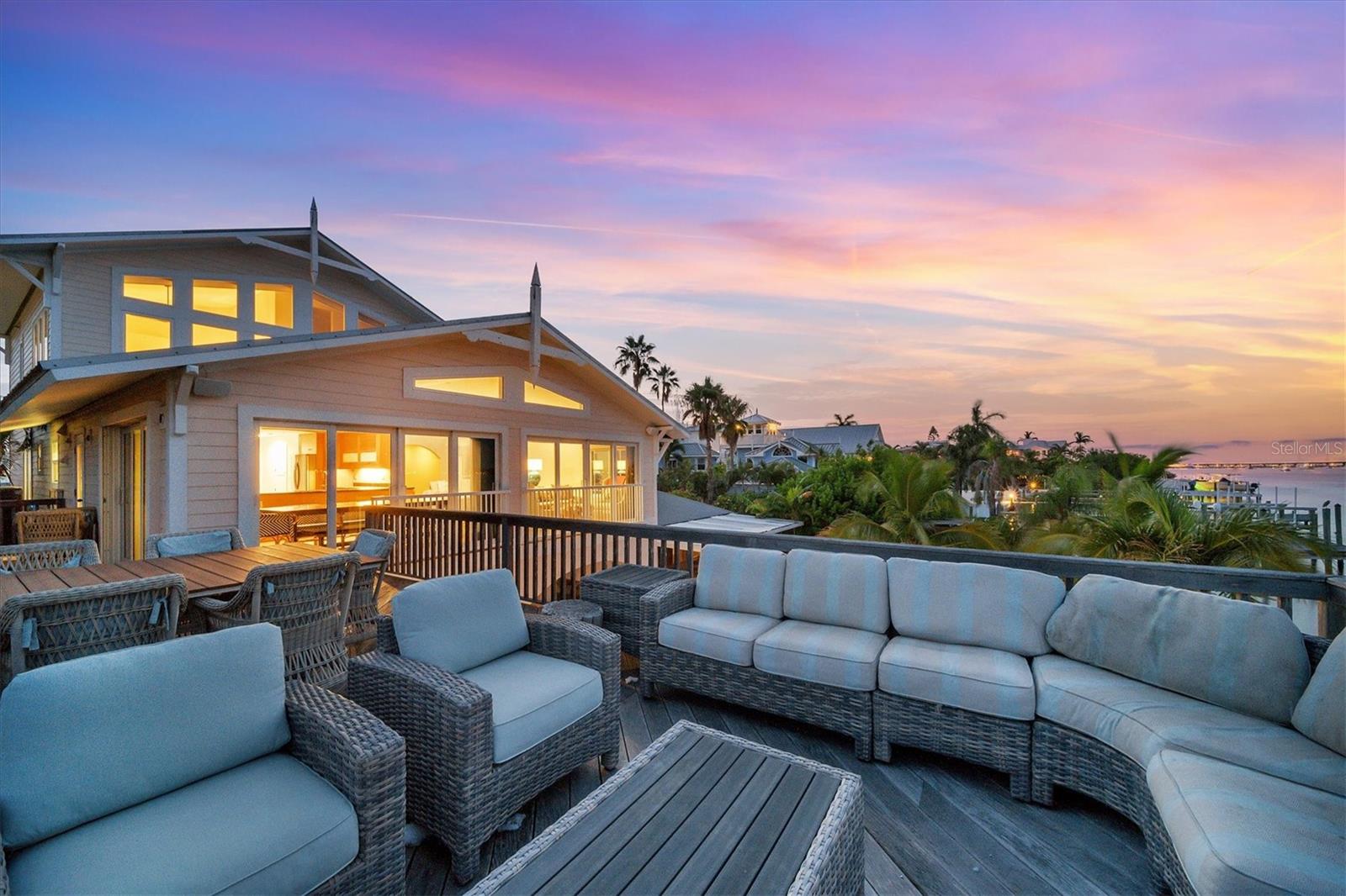 CORTEZ BEACH - Residential