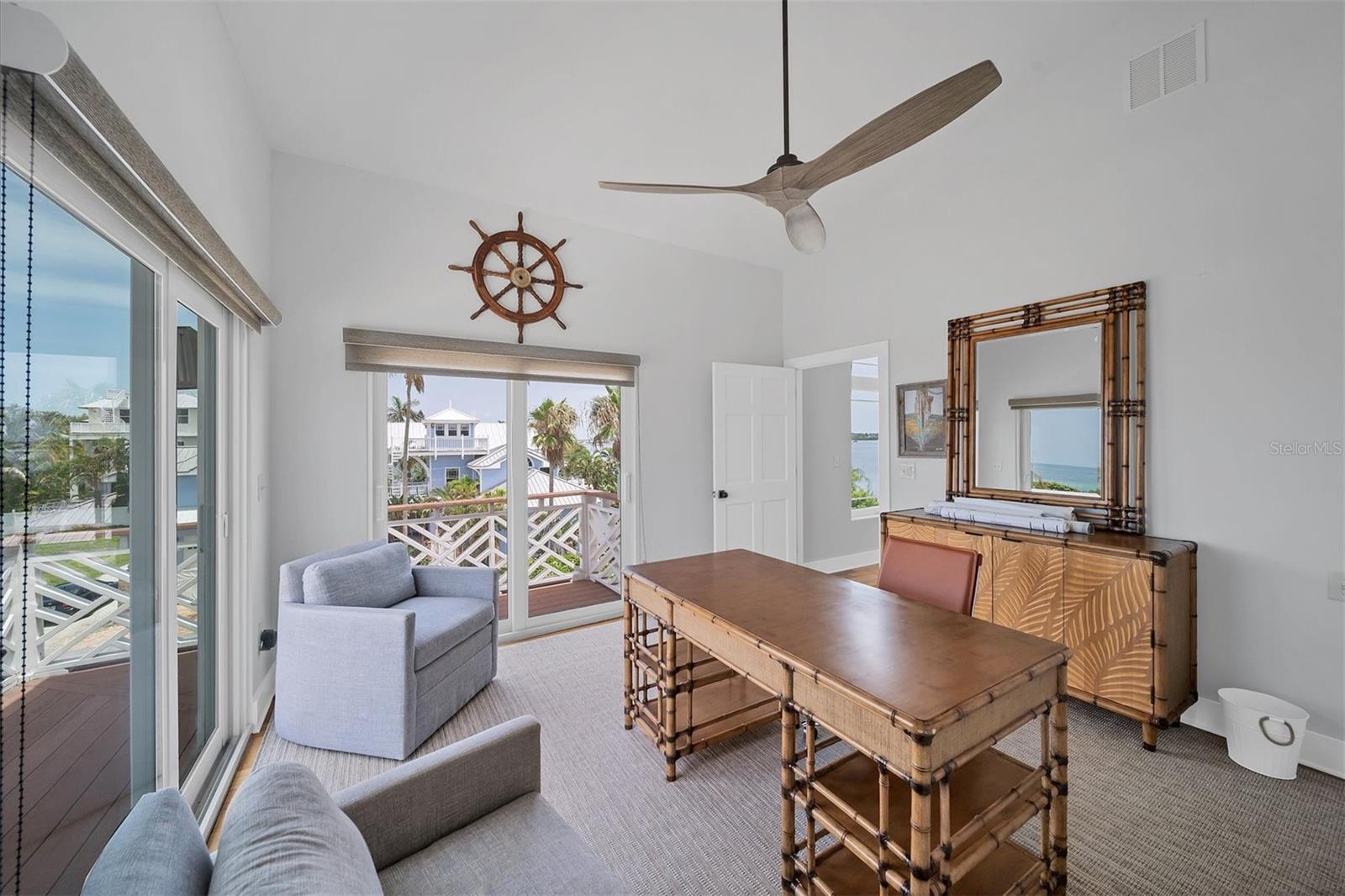 CORTEZ BEACH - Residential
