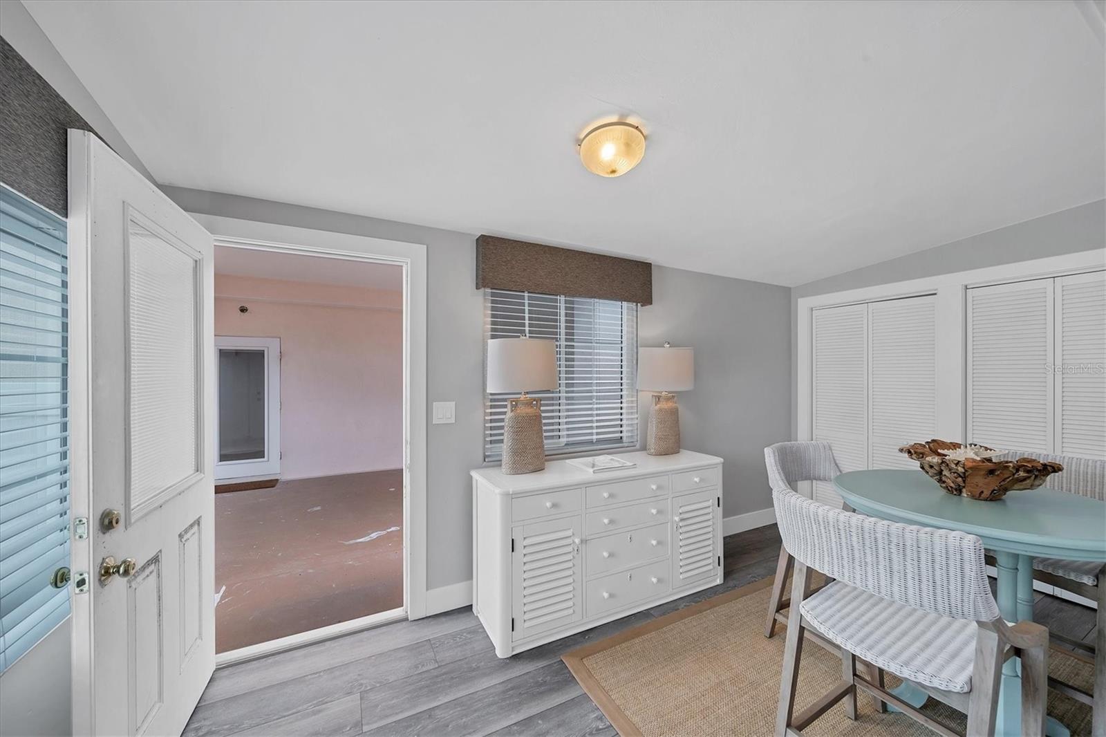 CORTEZ BEACH - Residential