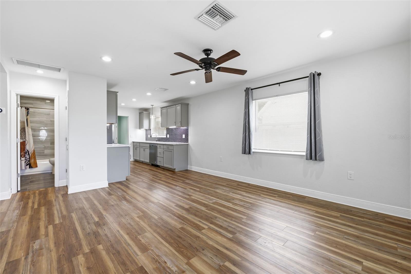 PINELLAS PARK - Residential