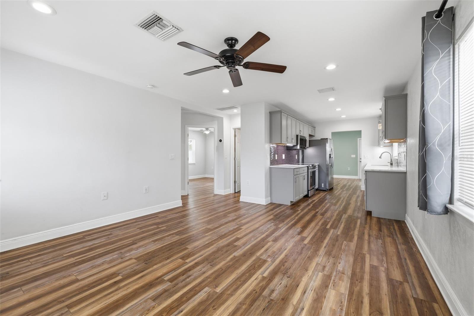 PINELLAS PARK - Residential