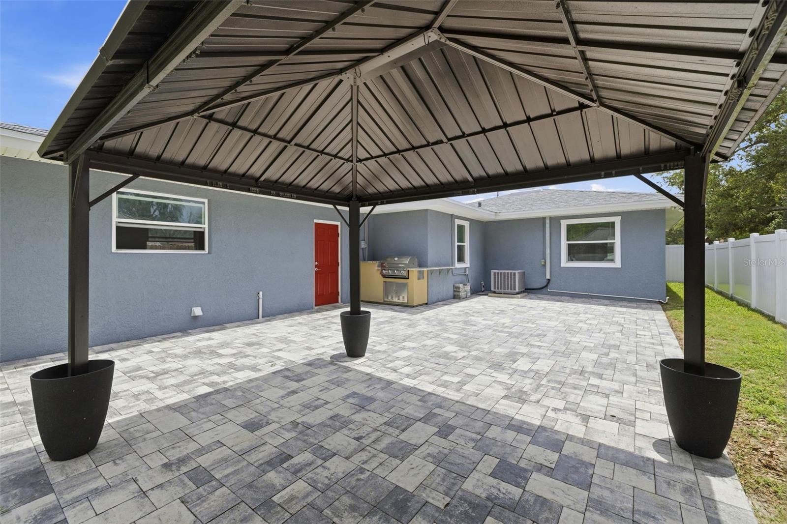 PINELLAS PARK - Residential