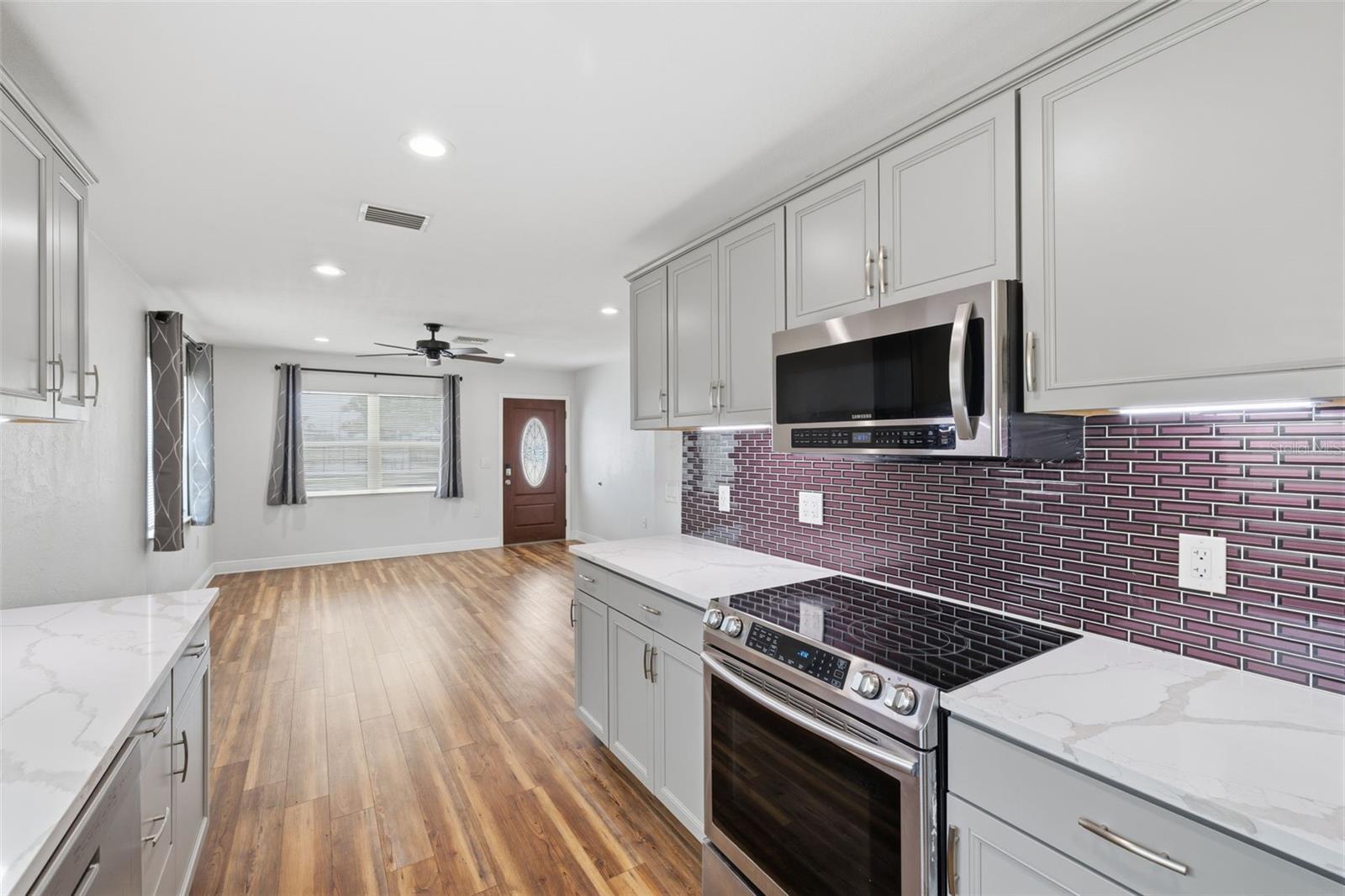 PINELLAS PARK - Residential