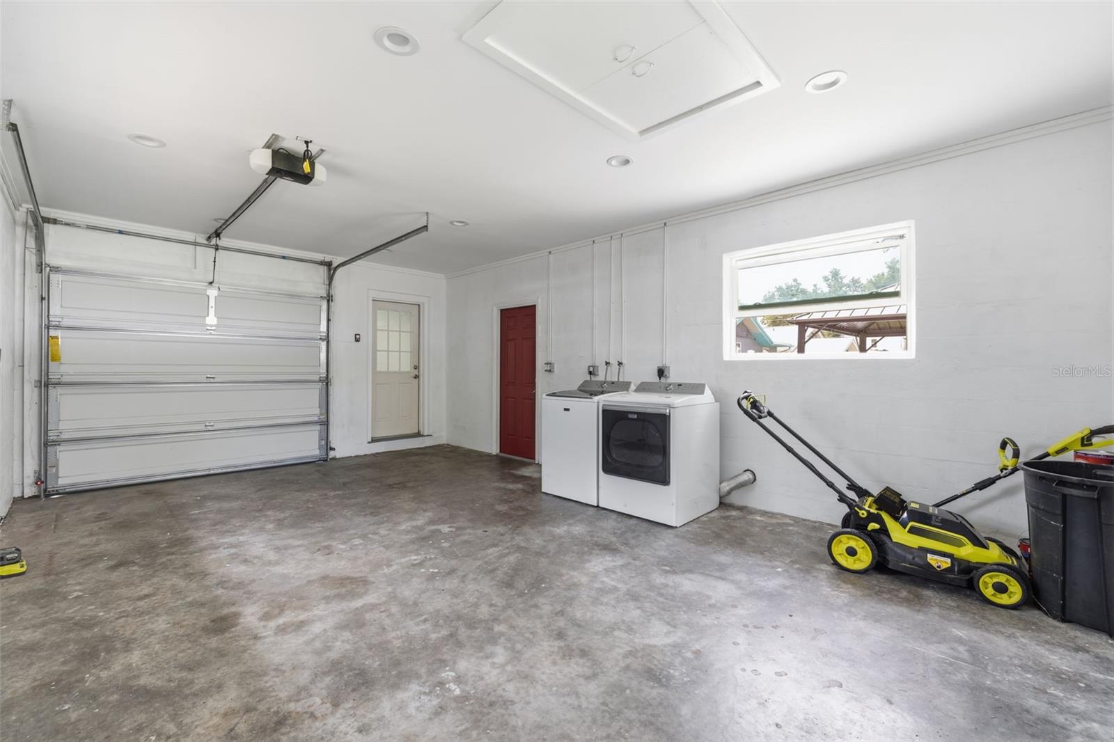 PINELLAS PARK - Residential