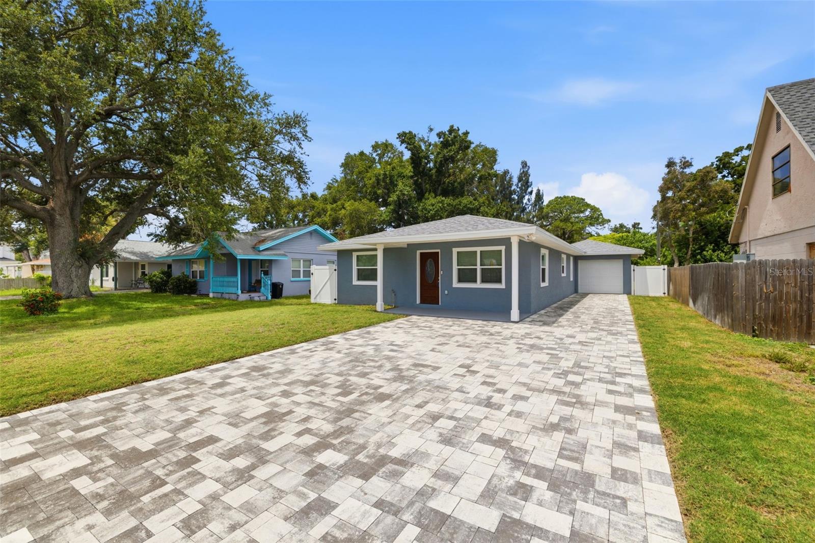 PINELLAS PARK - Residential