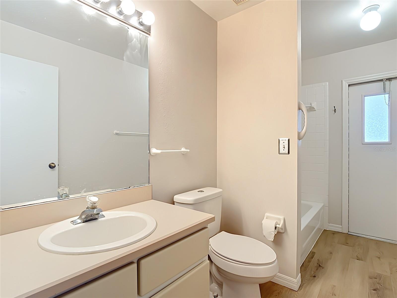 GREATER GROVES PH 03 TR A B - Residential