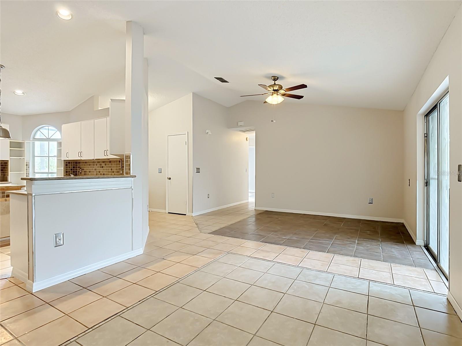 GREATER GROVES PH 03 TR A B - Residential