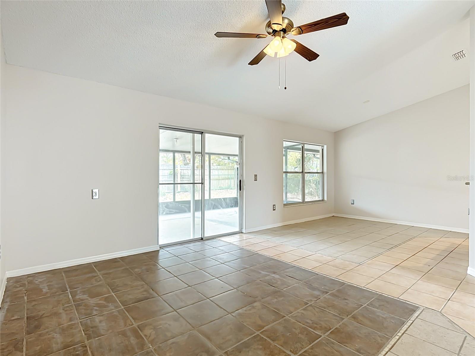 GREATER GROVES PH 03 TR A B - Residential