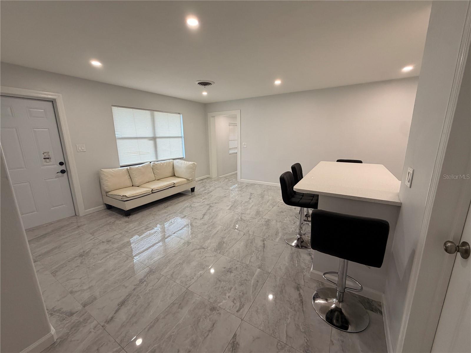 ROSEDALE MANOR - Residential
