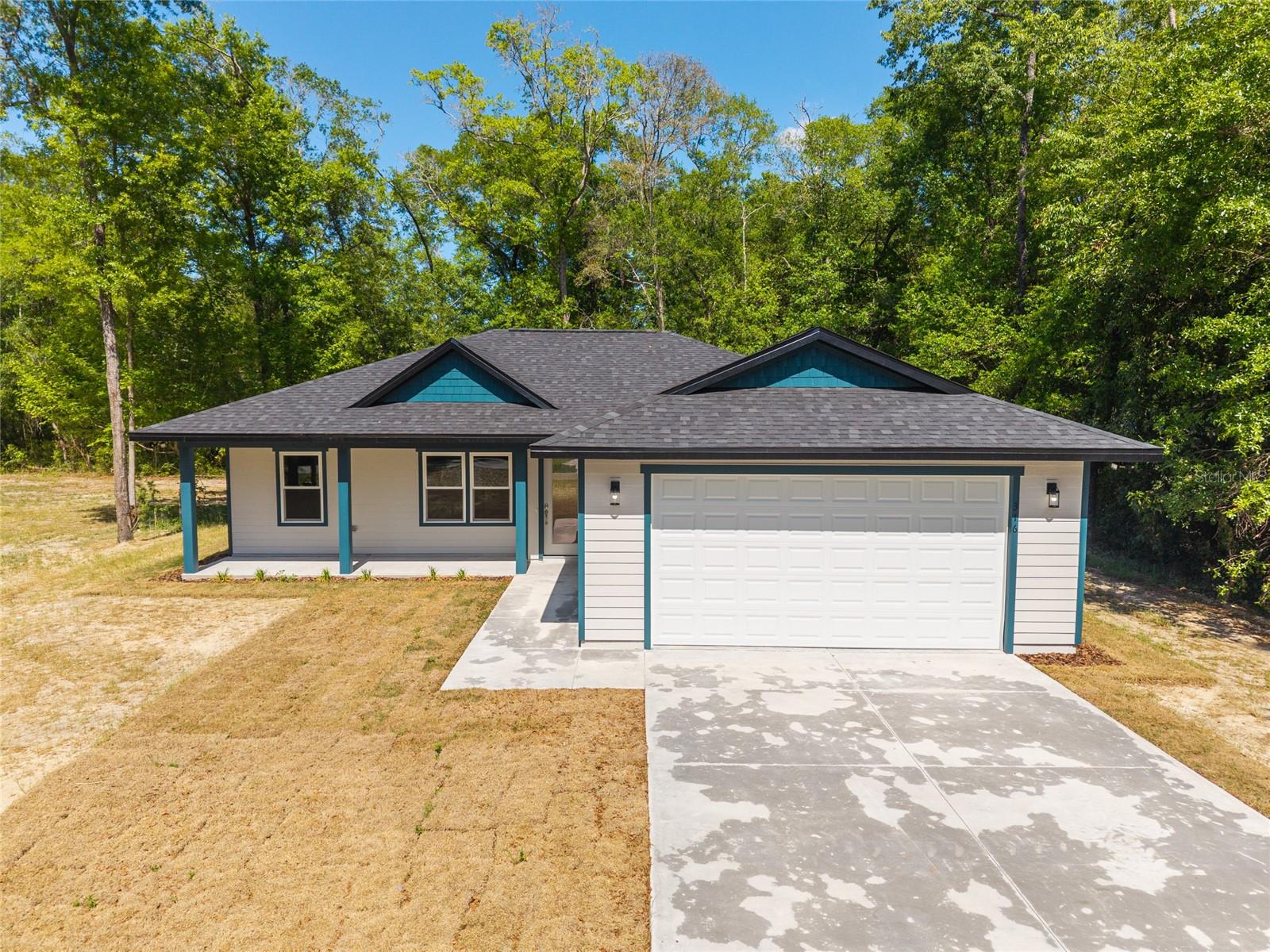 FORT WHITE STATION - Residential