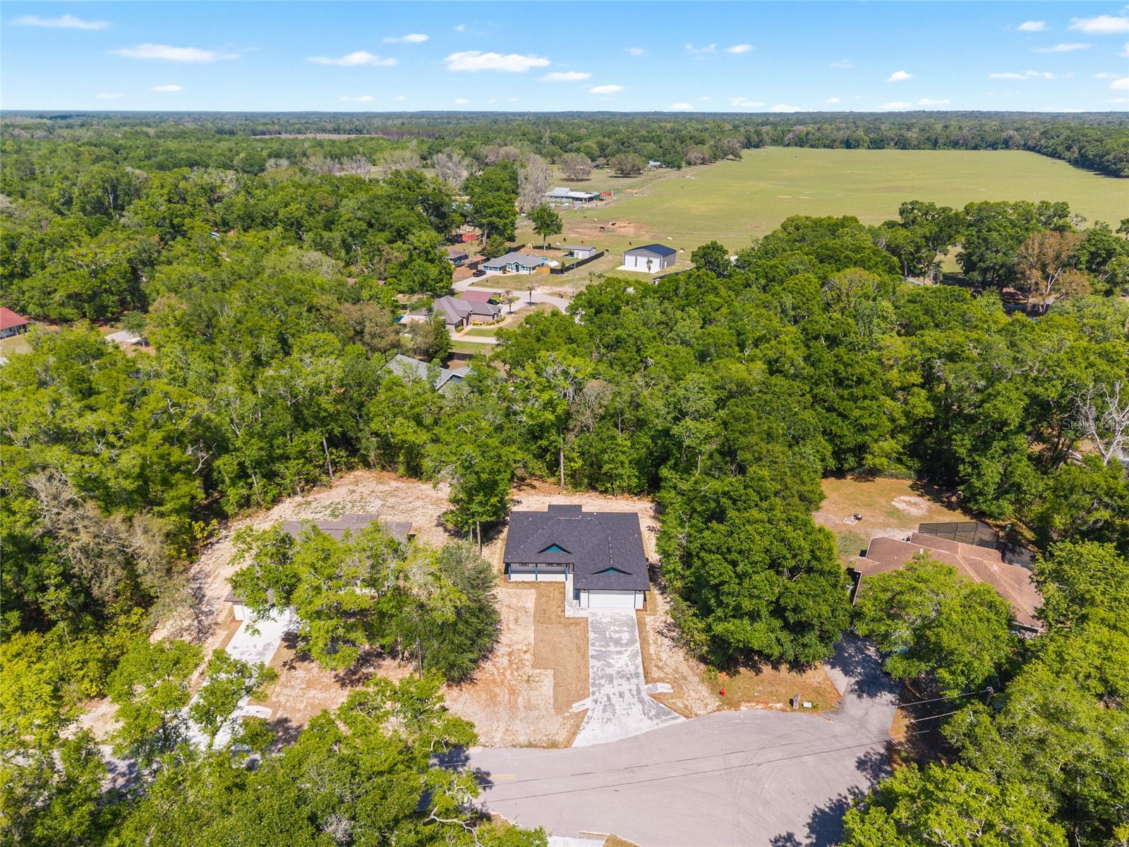 FORT WHITE STATION - Residential