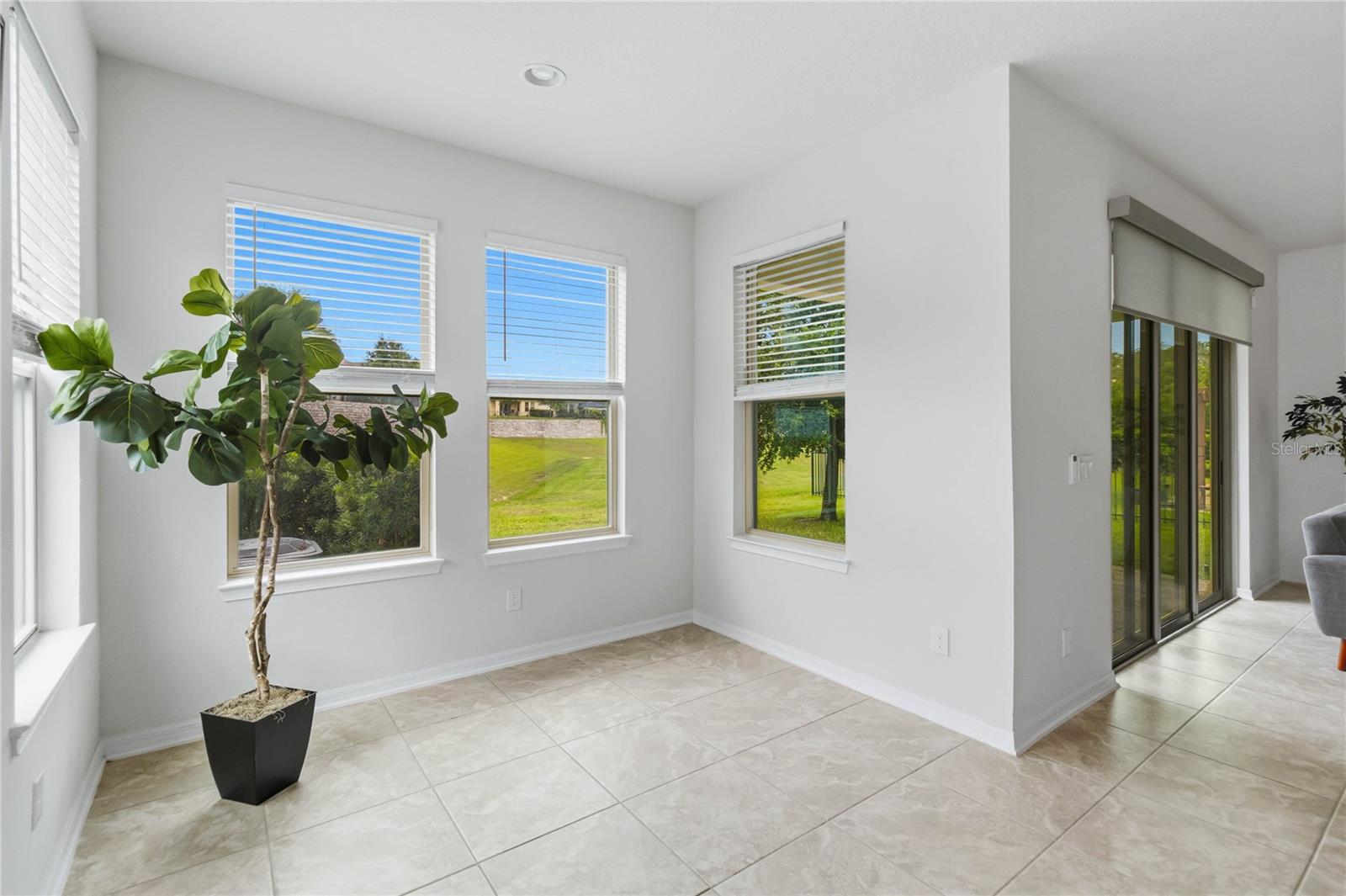 WATERSIDE AT JOHNS LAKE - Residential