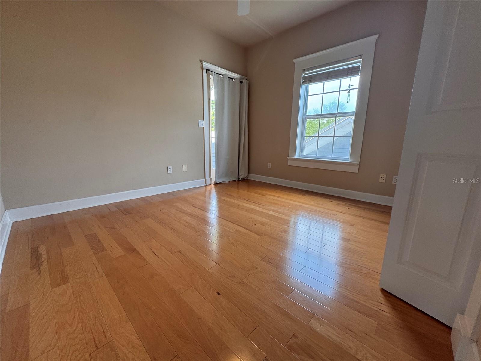 HILLCREST RESIDENTIAL PLANNED DEVELOPMEN - Residential Lease