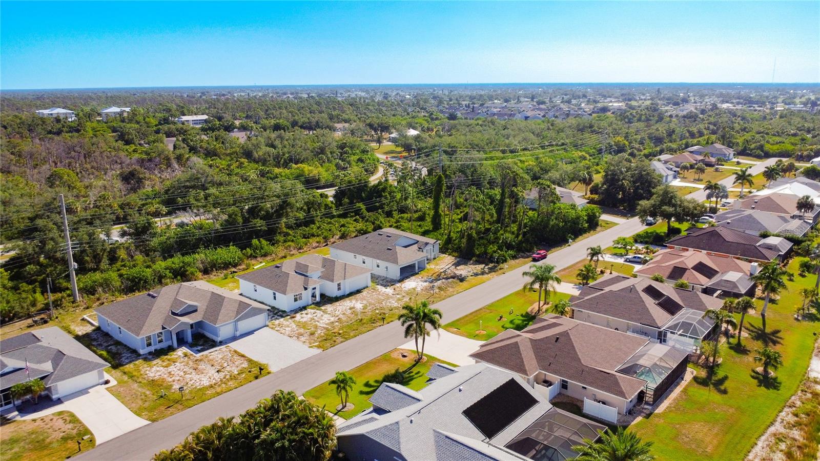 SHAMROCK SHORES - Residential