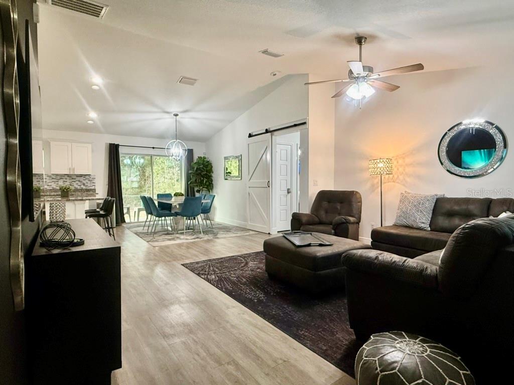 SILVER SPGS SHORES UN 21 - Residential
