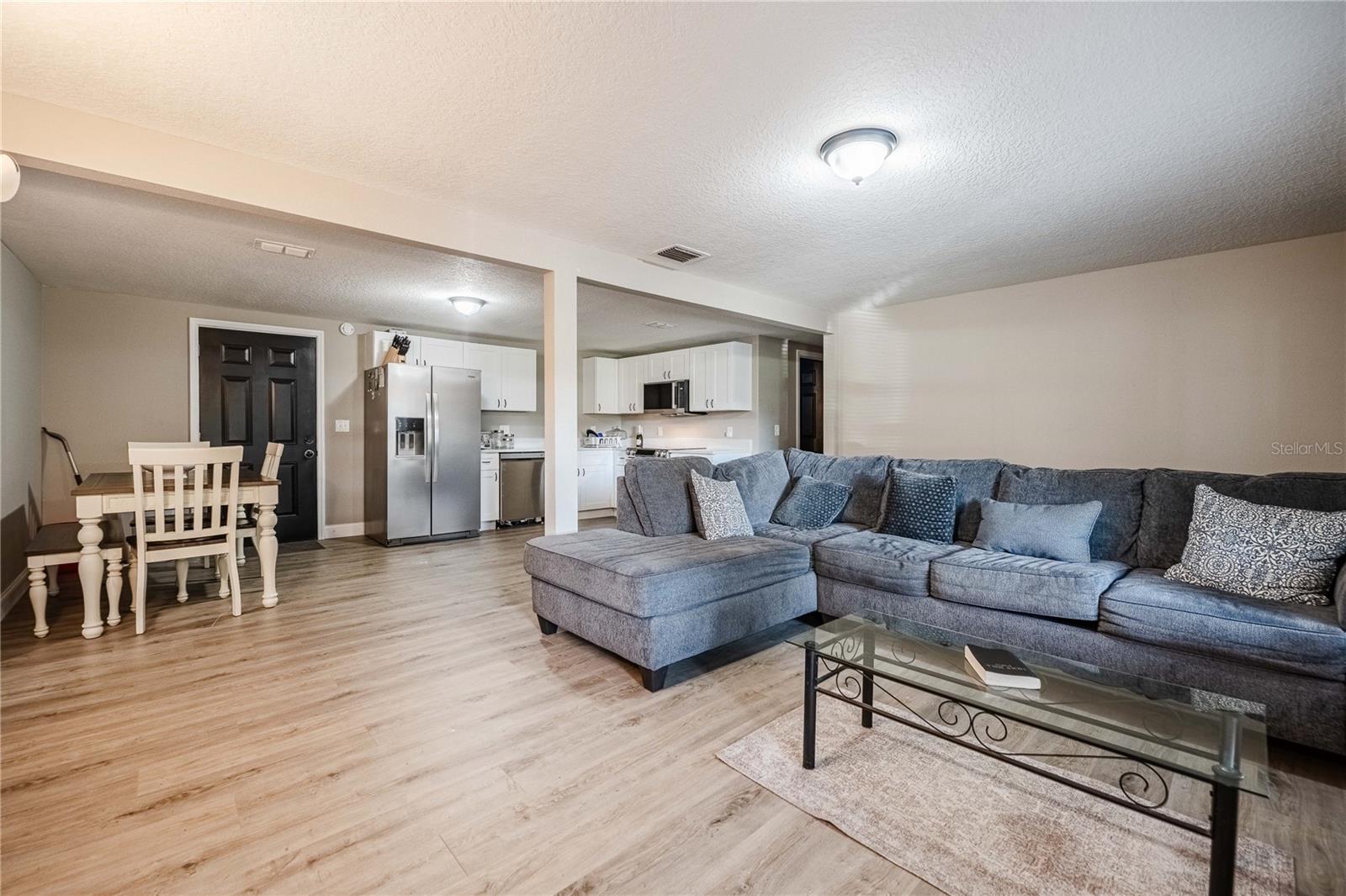 OAKLAND PARK OR A D GILLEYS - Residential