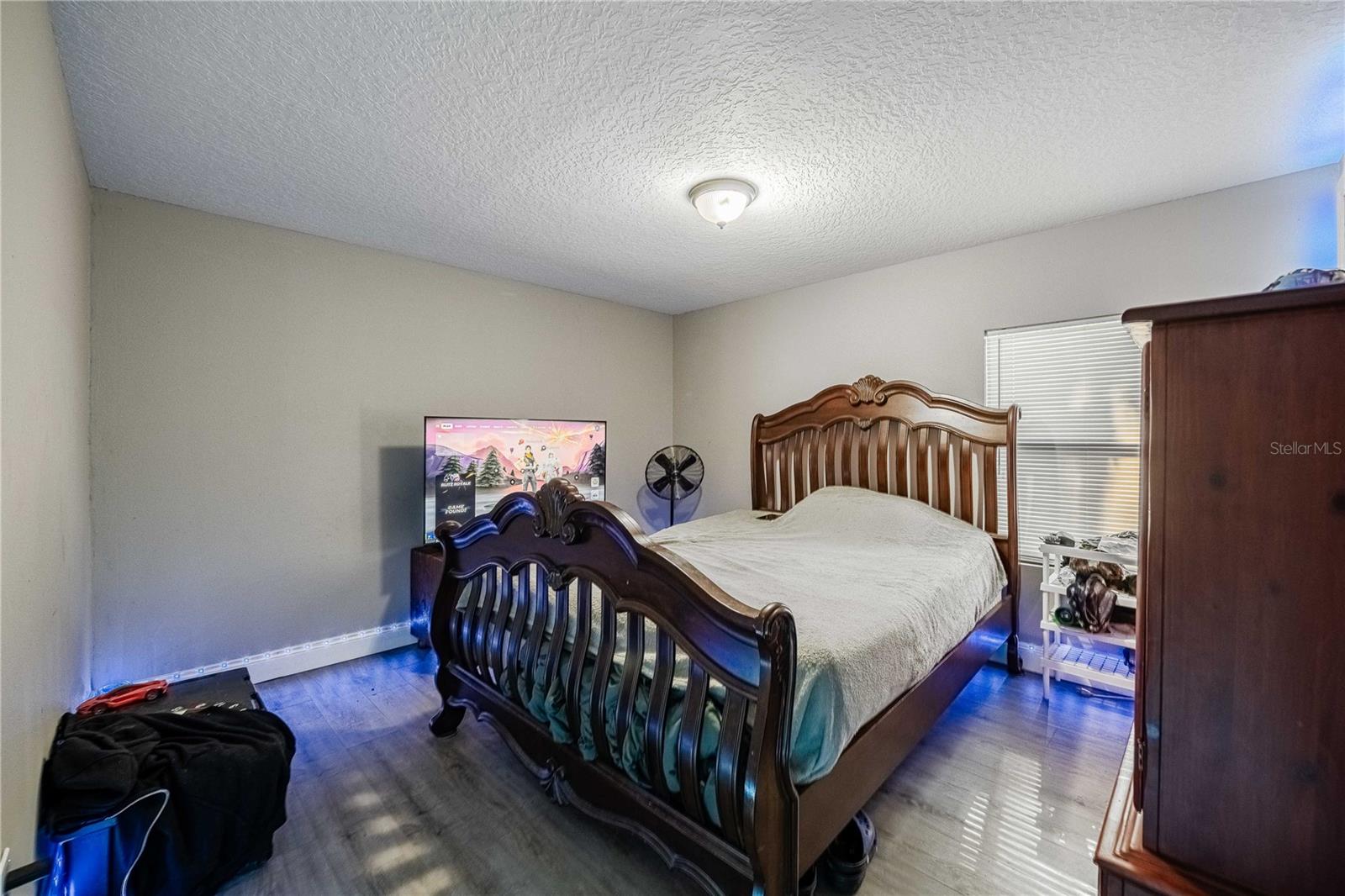 OAKLAND PARK OR A D GILLEYS - Residential