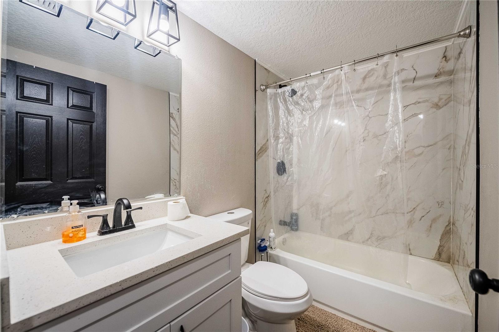 OAKLAND PARK OR A D GILLEYS - Residential