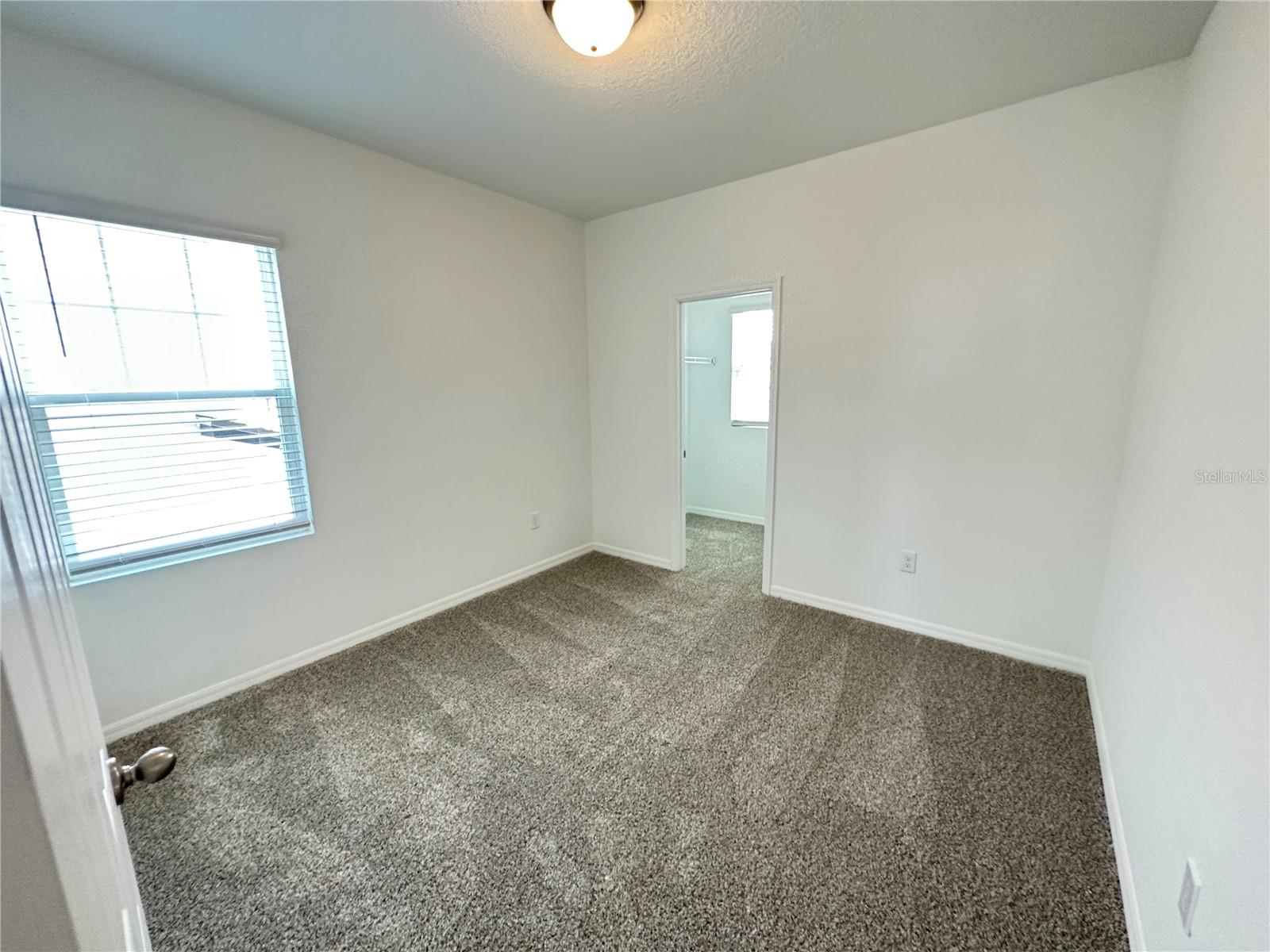 VILLAGES/MINNEOLA HILLS PH 1B - Residential Lease